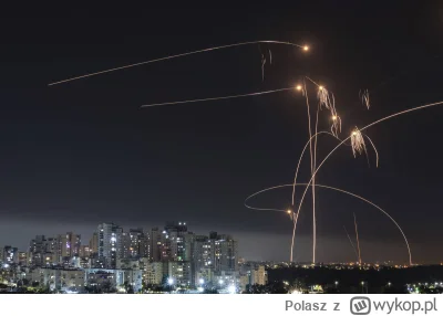 Polasz - Izraelski system obrony przeciwrakietowej Żelazna Kopuła przechwytuje rakiet...