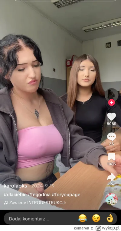 komarek - #tiktok #atencyjnyrozowypasek #szkolastandard #sutkiboners 
Naprawdę laski ...