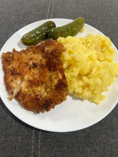 mleko23 - Chłopska strawa 
#przegryw