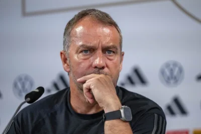 kapitannowakowskikolegamoimbyl - A może by tak ustawić obronę na linii szesnastki prz...