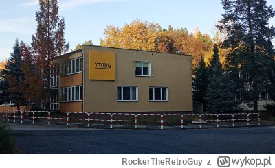 RockerTheRetroGuy - #konkursnanajbardziejgownianymemznosaczem 
Siedziba Sprawiedliwoś...