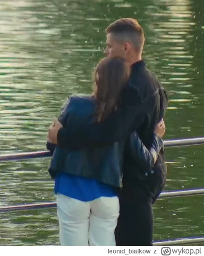 leonid_bialkow - #rolnikszukazony zodiakarz pewnie ogląda z wróżką przy tablicy ouija...