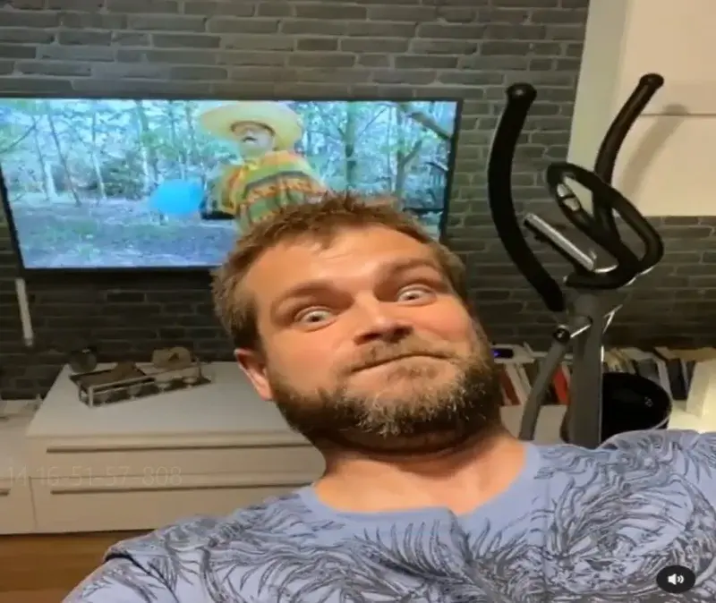 Nba_ - #kononowicz https://youtube.com/shorts/tKU1aSd4k3o?si=-YavssUkEMiJ2x7f fruwaj ...