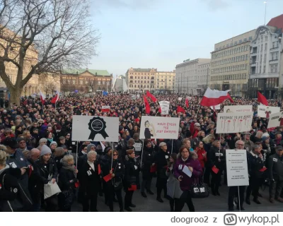 doogroo2 - >To prawda, było kilka razy więcej.

@Koziom: Nie wygląda na Poznań. Kontr...