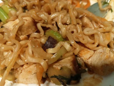 _______________________ - Pikantne te glizdy aż łzy wyciska #jedzzwykopem