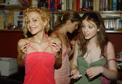 skrogg - Oj (╯︵╰,)