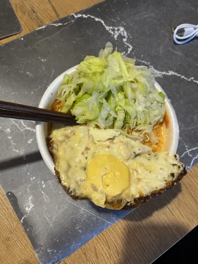 Anoniemamowy - #skromnyobiad

Ramen sramen, lepszy niz żurek Szurek 

#dieta #jedzeni...