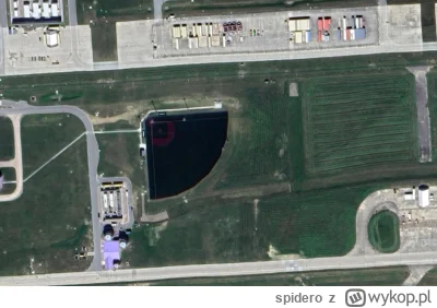 spidero - Kurde, w tej nowej bazie w Redzikowie zbudowali sobie nawet boisko do baseb...
