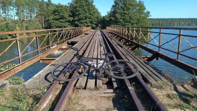 cultofluna - 709 613 + 142 = 709 755

Ustawka z @AlteredState - dawno razem nie jecha...