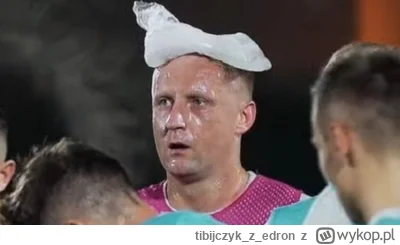 tibijczykzedron - @arais_siara: masz na myśli tego człowieka?