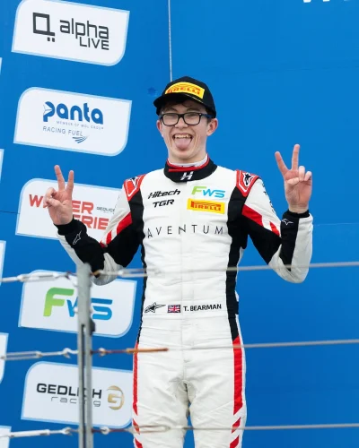 fevo - Takie tam w pozycji tryumfującej

#f1 #codziennythomasbearman