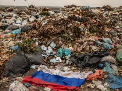 dqdq1 - Straty rosyjskiej armii za listopad wyniosły minimum 10084 zabitych rosyjskic...