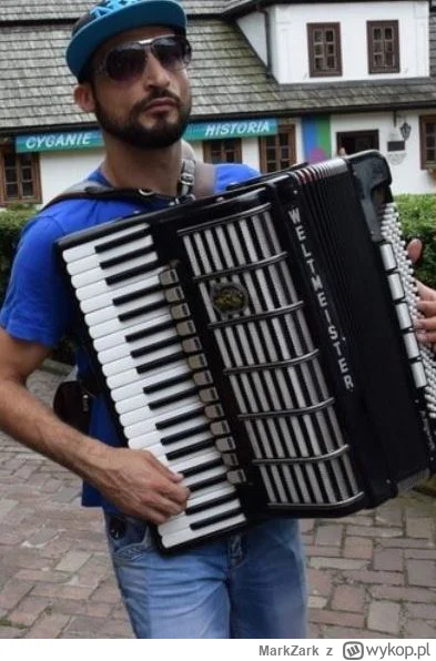 MarkZark - Egzotycznie-orientalny, latynoski kochanek dla Julki!

Był sobotni duszny ...