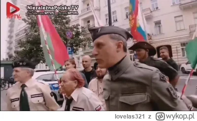 lovelas321 - Pytanko, co tam z tyłu robi Jan Paweł 2? xd

#kamraci #olszanski #jablon...