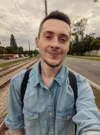 b0dyload - @Foxbat: daj spokój, nawet mój ojciec mówi że go przypominam - najgorzej, ...