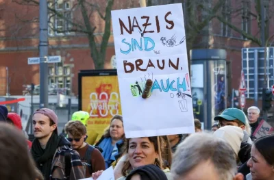 theOstry - Niemcy protestują przeciwko Konfederacji (czyli nazis = narodowy socjalist...