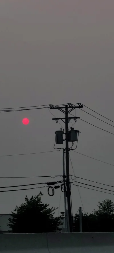 cerbera - @R2D2zSosnowca fajne sloneczko dzisiaj mielismy kolo 6am, widziales? 
Dym z...