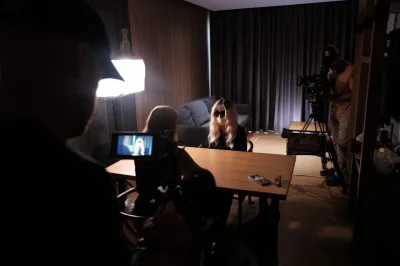 starnak - Ciemna strona świata Odcinek 2 (Sezon 5) - Miasto oszustów Wczoraj to było ...