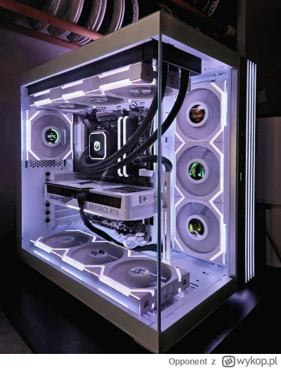 Opponent - Jest ktoś w stanie zidentyfikować jakie konkretnie wentylatory i jakie AIO...