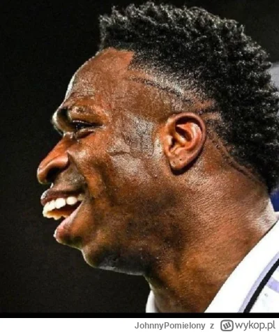 J.....y - Hahahahahaha nie no ten Vinicjusz to jest żałosny w opór co on o--------a x...