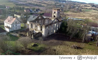 Tytanowy - Pobliskiego kościoła niestety chyba już nikt nie uratuje.