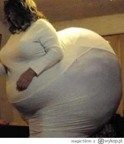 magic10rm - CEO z Krzyżowej, uciekający na Maderę pod przebraniem za Siewierę. 

#kon...