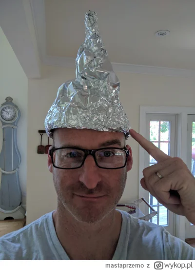 mastaprzemo - @KwadratF1: sroga odklejka