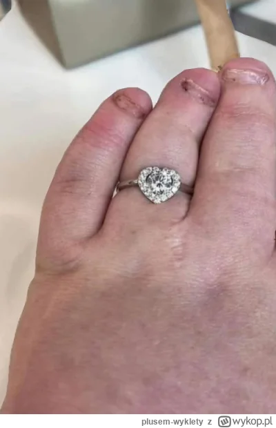 plusem-wyklety - #zwiazki #chwalesie
Domyślacie się co powiedziała?