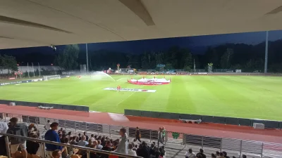 marcelus - Dzisiaj będę oglądał jak wielka wisła (celowo małą literą) wywraca się na ...