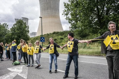 rychu-nalepa - @marcez: Rząd Niemiec poświęcił swoją gospodarkę dla GARSTKI,,aktywisz...