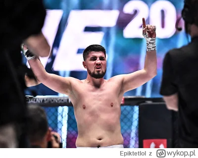 Epiktetlol - I to jest ten wielki majk tajson? XDDD. Przecież Don Kasjo Król to by go...