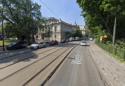 m4kb0l - Czy można w tym miejscu jechać rowerem po torowisku? #krakow #prawojazdy #ro...
