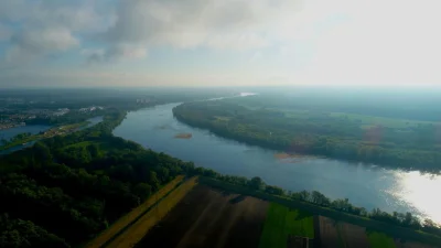 ZolniezMordoru - Uwielbiam wisłe, jej bieg usłany jest pięknymi miasteczkami jak i na...