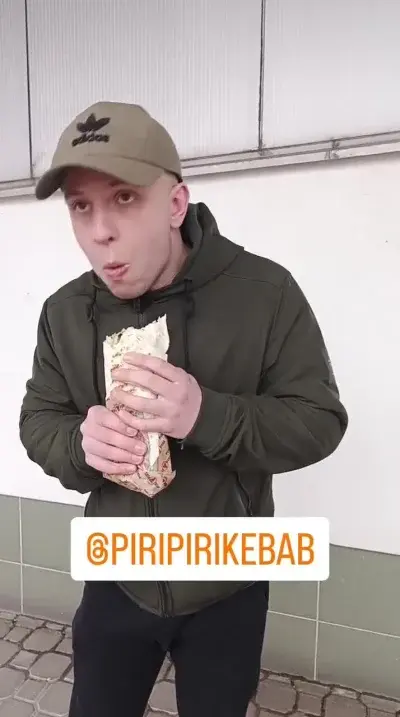 qwertyytrewqu - #sebcel Doświadczyłem czegoś. No panowie w skrócie piripiri kebab tak...