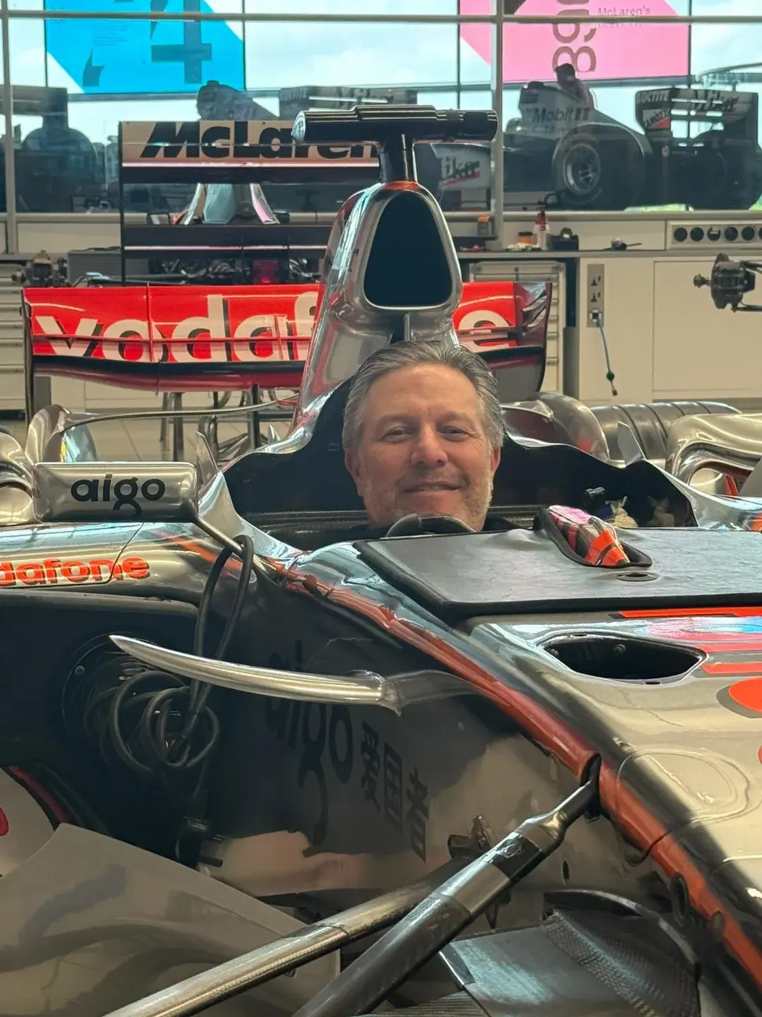 rayman_s - #f1 Jak ten grubas się tam wcisnął?