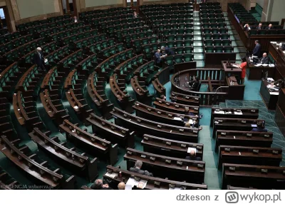 dzkeson - Ponad podziałami niezależnie od Waszych sympatii politycznych.

Czy bylibys...