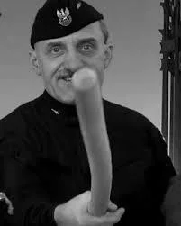 PetalMind - A WIDZĘ ŻE SIEDZISZ NA WYKOPIE ZAMIAST PRACOWAĆ