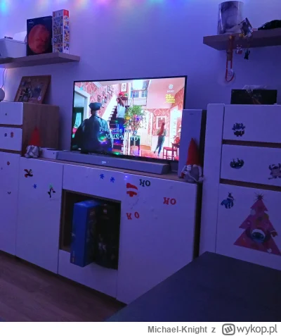 Michael-Knight - I zaczynamy oglądanie Kevina xD
#kevin