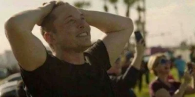 KjatanSveisson - #perfumy 

Pani z biurka obok (bardzo miła kobieta około 50 xd) do m...