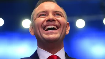 fejka - Do wszystkich tych którzy mają zamiar zagłosować na Nawrockiego dla beki - ow...