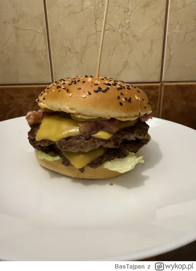 BasTajpan - Zachciało mi się burgera, ale najbliższa dobra burgerownia jest z 30 km o...