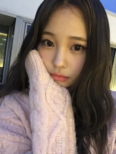 XKHYCCB2dX - #koreanka #jihan #weeekly