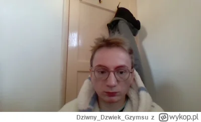 DziwnyDzwiekGzymsu - Filipek umalowany i z pofarbowanymi brwiami. A Mumin dalej bedzi...