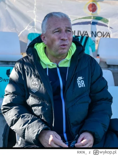 RKN_ - #mecz 
Ależ zdziadział Dan Petrescu..