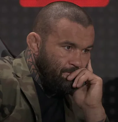 AudreyHorne51 - #famemma jak to tak szkalować sportowców? Przypominam, że ten jegomoś...