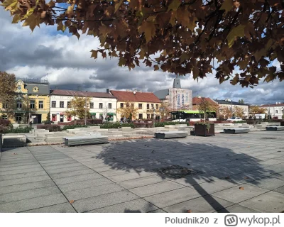 Poludnik20 - #tomaszowmazowiecki #lodzkie #polska #niedziela #fotografia #jesien