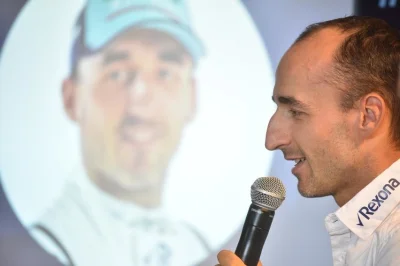 obuniem - #f1 #formula1 #kubica #spiewajzkubica

You make me out to be a clown
I wish...