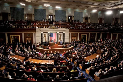 Tumurochir - Amerykańska Izba Reprezentantów przegłosowała ponad 60 miliardów dolarów...