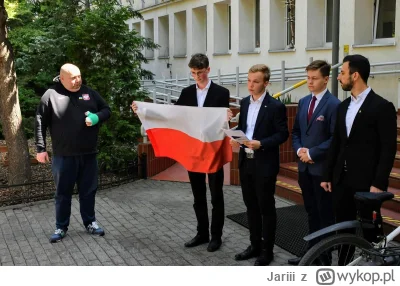 Jariii - Bohater na jakiego nie zasługiwaaliśmy. Wiedział jak postępować z kucami ( ͡...