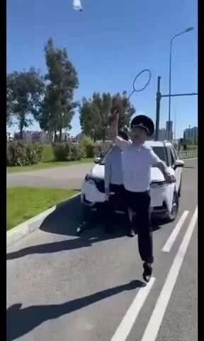 KurierInpost - @ish_waw: